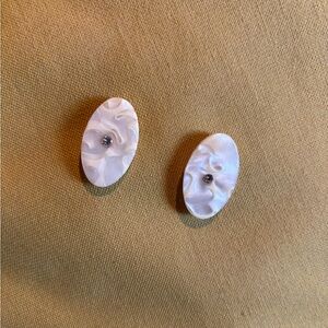 1980s Elegant Cream Oval Earrings with Center Rhinestone